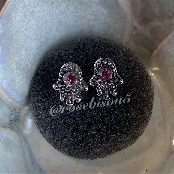 🕉🆕Dainty Hamsa Amethyst + Silver Stud Earrings - Picture 2 of 7